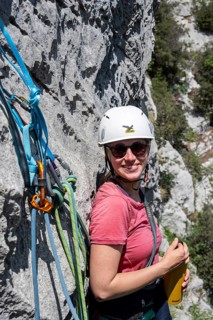 Climber on the rope, multi-pitch climbing, Via la Bellezza della Venere climbing tour, Garda