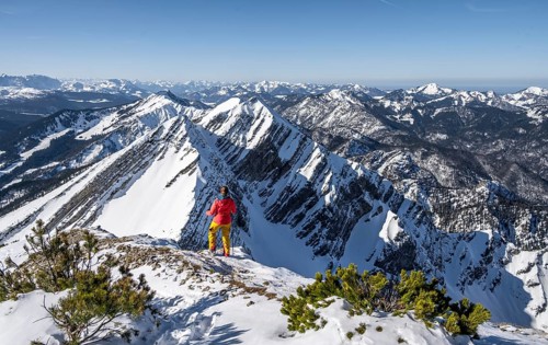Ski tourers at the summit, mountains in winter, Sonntagshorn, Chiemgau Alps, Bavaria, Germany,