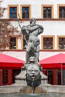 Neptune fountain, Lower Market Square, Untermarkt, Görlitz, Goerlitz, Germany, Europe