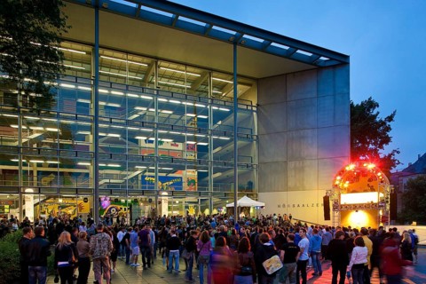 The Dresden Campus Party took place for the 16th time. The crowd rocked on a total of 6 band and