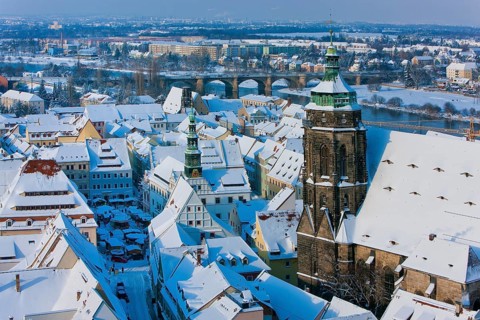 Pirna is a large district town and the administrative seat of the Sächsische Schweiz-Osterzgebirge