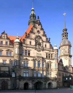 Dresden Residential Palace, Georgentor