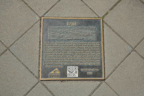 Memorial plate on the ground to BASF, history, historical, monument, text, QR code, Mannheim,