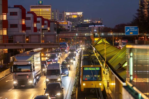 Motorway A40, Ruhrschnellweg, in Essen, route through the city centre, is affected by a possible
