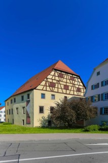 Building ensemble Münsingen Castle, on the left Old Castle, fruit box, town castle built around