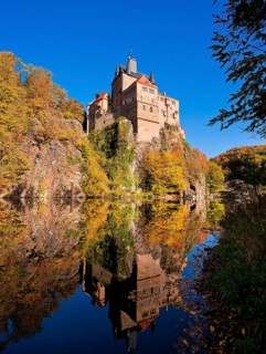 (Copyright © Sylvio Dittrich +49 1772156417) Kriebstein Castle rises on a steep rock above the