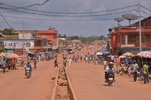 Street scene, Koidu, Koidu-Sefadu, Kono District, Eastern Province, Sierra Leone, Africa