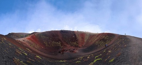 IT sicily Sylvio Dittrich Photo subject to fee! Contact T.:01772156417 Etna Silvestri Crater