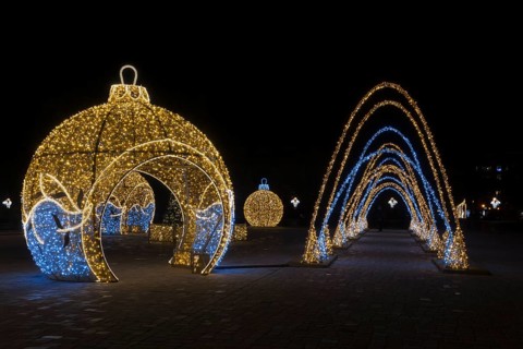 Arc, illuminated globe, world of lights, Magdeburg, most extensive Christmas and winter lighting in