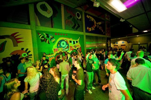 The Dresden Campus Party took place for the 16th time. The crowd rocked on a total of 6 band and
