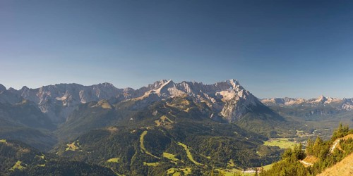 Panorama from Wank, 1780m, onto the Wetterstein Mountains with Alpspitze 2628m, Jubiläumsgrat and