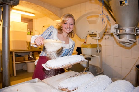 Dresden stollen girls baking stollen