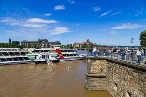 Elbe steamer during the flood in Dresden