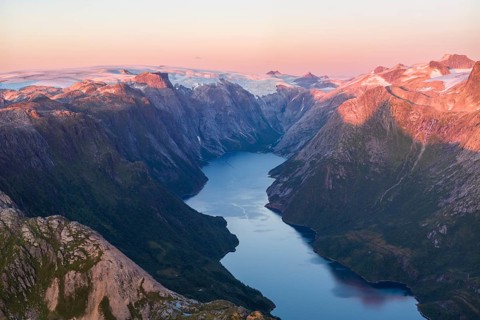 View from Seiskallåfjellet into the Nordfjorden, evening mood, Svartisen Glacier in the background,