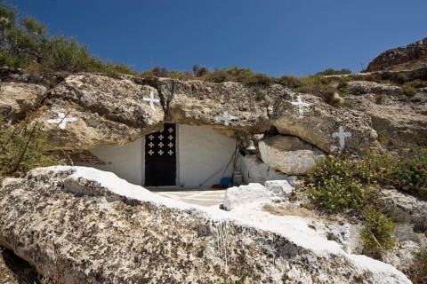 Rhodes Island, Lindos, Lindos is a town on the Greek island of Rhodes. Its landmark is the