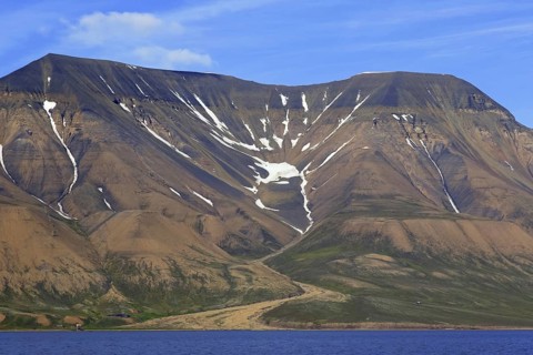 South wall of the Hiorth Mountain, Hiorthfjellet at Adventfjorden, Advent Bay on the southern side