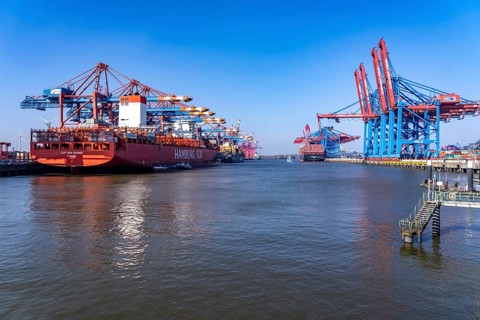 Port of Hamburg, Waltershofer Hafen, EUROGATE Container Terminal, container freighter Cap San