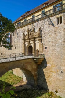 Portal, gate, round arch, bridge, stone figures, coat of arms, relief, decoration, Hohentübingen