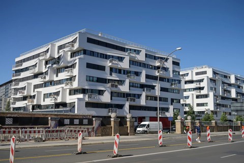 New buildings, Wave waterside living berlin, Stralauer Allee, Osthafen, Friedrichshain,