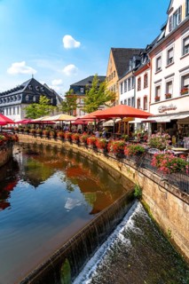 The place Saarburg, at the Saar, at the market, gastronomy at the brook Leuk, waterfall, tired into
