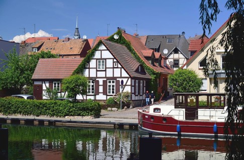 Europe, Germany, Mecklenburg-Western Pomerania, Plau am See, Lake Plau, Elde-Müritz waterway,