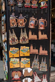 Souvenirs, mementos, shop at Cologne Cathedral, magnets with Cologne motifs, Cologne, North