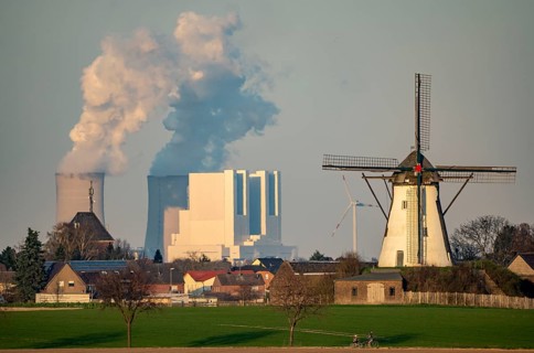 Grottenherten windmill, Neurath lignite-fired power station, Rhenish lignite mining area