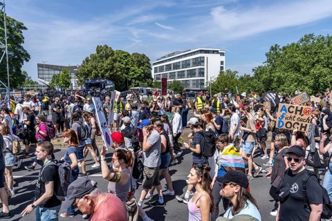 Demonstration against the AFD party conference in Essen, several tens of thousands of demonstrators