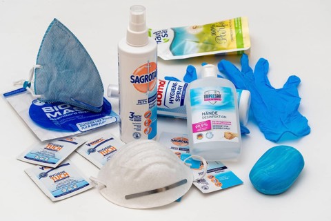 Hygiene articles to protect against infection by viruses, bacteria, disinfectants, wipes, rubber