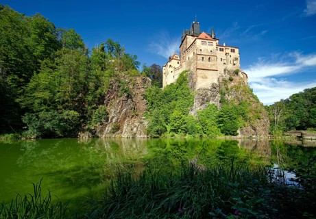 Kriebstein Castle, hilltop castle or Spornburg from the late Middle Ages on the River Zschopau,