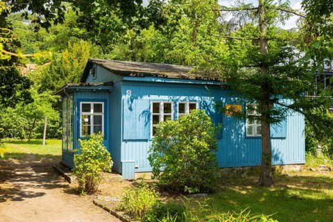 The Blue House, headquarters of the Elbhangfest e.V., Dresden Loschwitz, Dresden, Saxony, Germany,