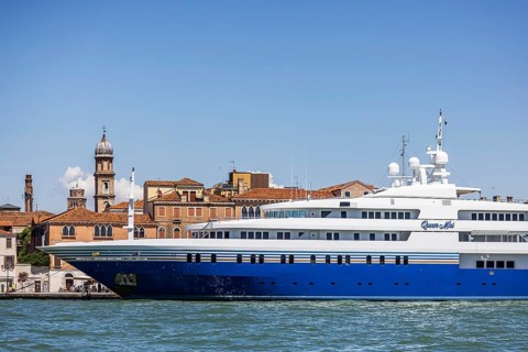 Exclusive private yachts moored on the Canale della Giudecca off Venice, Venice, Italy, Europe