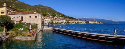 Lakeside promenade, Lungolago, lakeside promenade, Salo, Lake Garda, Lago di Garda, Lombardy,