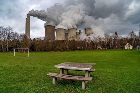 Lignite-fired power station, RWE Power AG Niederaußem power station, Auenheim district, directly at