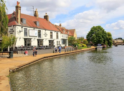 The Cutter Inn, River Great Ouse, Ely, Cambridgeshire, England, UK