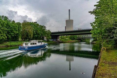 Motorway bridge on the A43, built in 1965, over the Rhine-Herne Canal, the bridge is badly damaged,