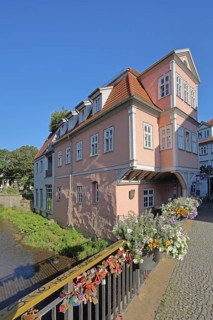 Historic house on the Gera and love locks on the bridge railing, Lange Brücke, Erfurt, Thuringia,