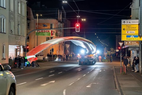 Transport of a 68 metre long, 22 tonne blade of a wind turbine, here in Schwelm, with a