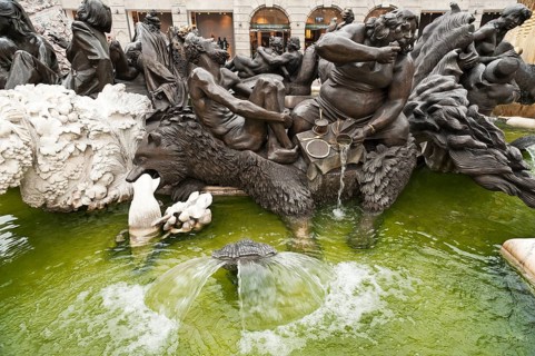 Detailed view of the fountain Das Ehekarussell by sculptor Jürgen Weber, erected in 1984, also