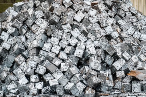 Duisburg-Ruhrort inland port, forwarding island, recycling of scrap metal, scrap metal, aluminium