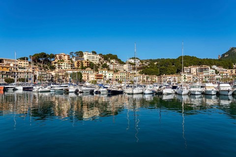 Coastal town of Port de Sóller in the north-west of the island, near Alconàsser, Serra de