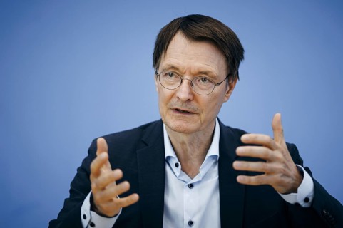 Karl Lauterbach (SPD), Federal Minister of Health, recorded during a press conference on the