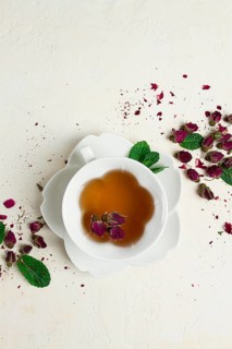 Cup of tea, damask rose, pink tea, close-up