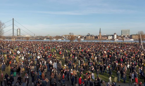 Major demonstration against right-wing extremism and AfD on 27 January 2024 in Düsseldorf, main