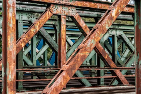 Railway bridges over the Rhine-Herne Canal near Oberhausen, for passenger and freight transport,