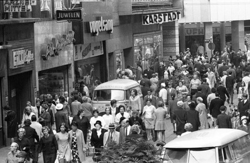 DEU, Germany, Dortmund: Personalities from politics, economy and culture from the years 1965-71,