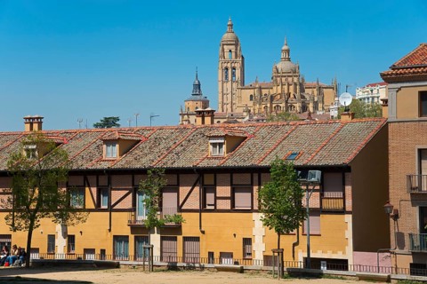 City view with traditional houses and impressive cathedral in the background, Segovia, Castilla y