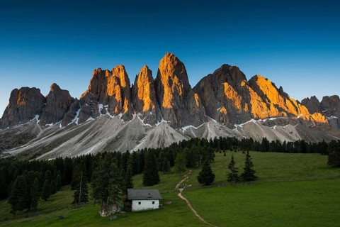 Sunrise, Glatschalm, Geislerspitzen, Villnöss Valley, Sass Rigais, Dolomites, South Tyrol, Italy,