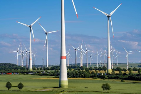 Wind farm north-east of Bad Wünnenberg, East Westphalia Lippe, Paderborn district, with the A44