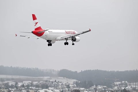 Aircraft Austrian Airlines, Airbus A320-200, OE-LBL